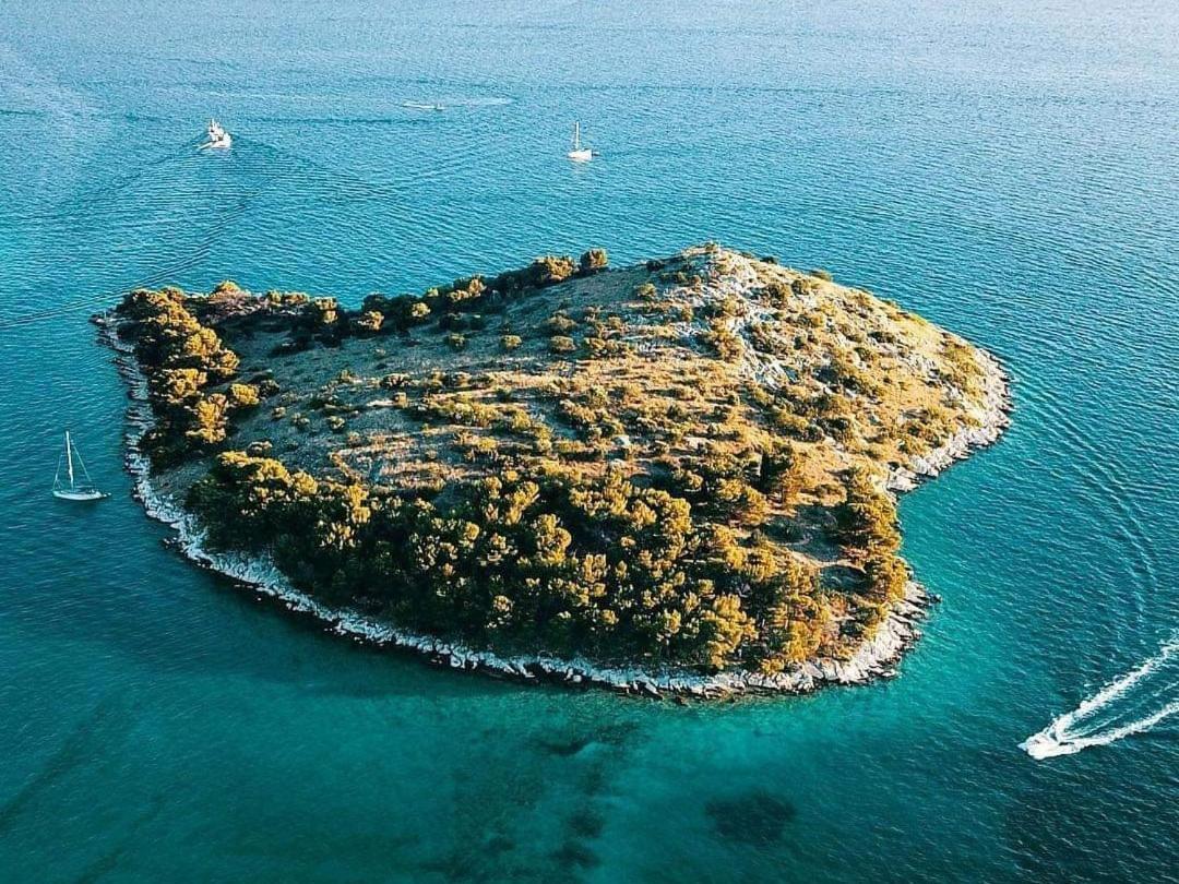 Captain'S Lodge Tribalj المظهر الخارجي الصورة
